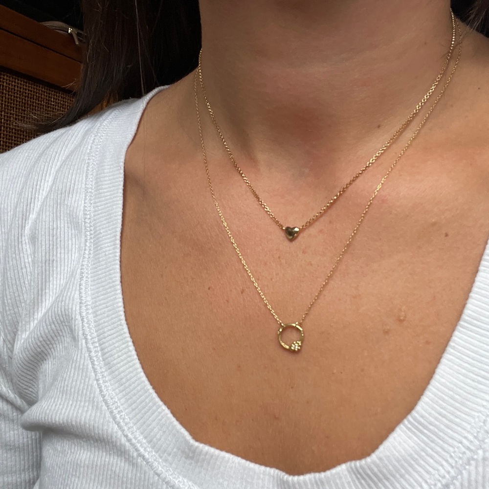 Mejuri Gold mini heart necklace